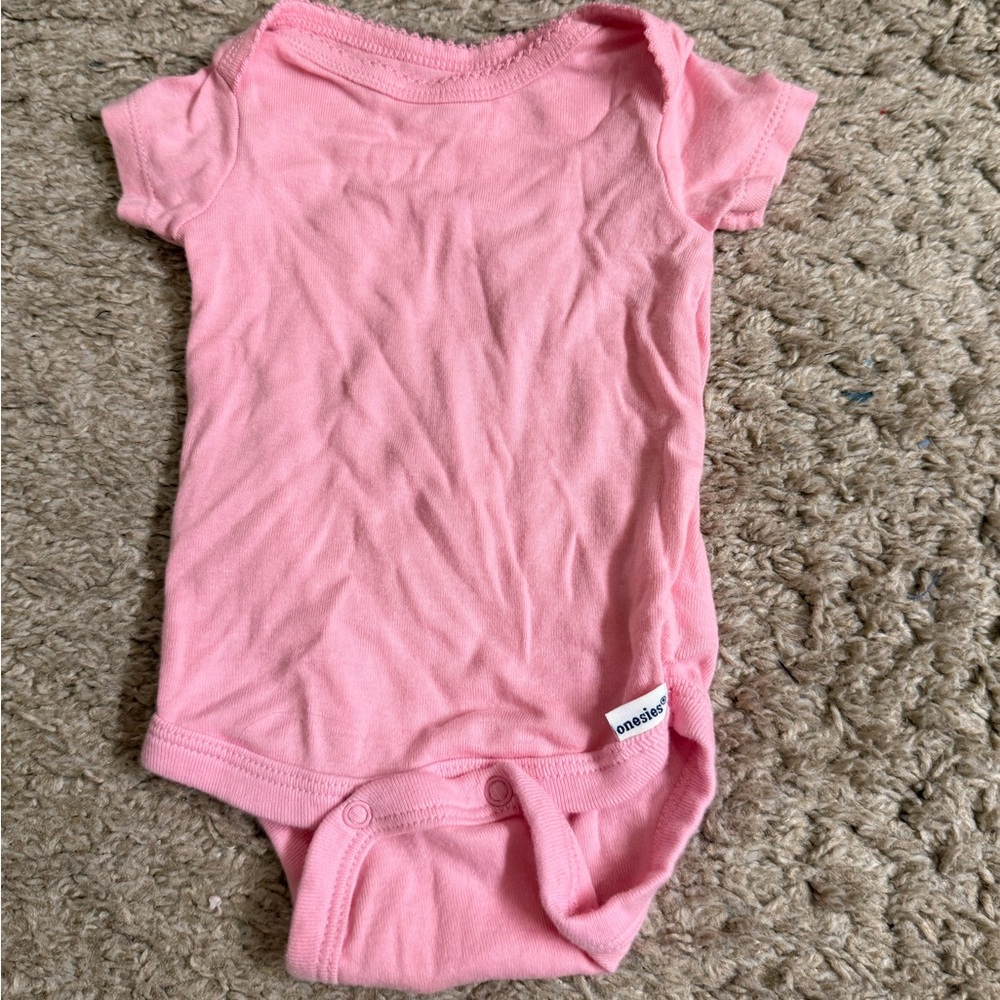 Gerber Medium Pink Baby Onesie - 0-3 months